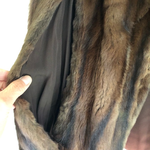 Mink fur cape stole - Picture 7 of 12